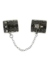 אזיקים סקסיים עם תחרה כסופה