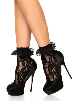 גרביים נשפכות תחרה