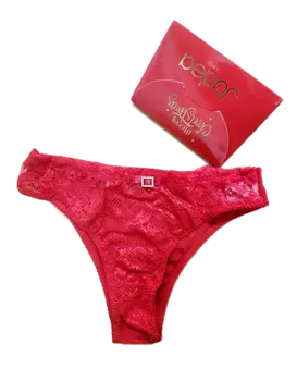 תחתון ברזילאי עם תכשיט אבנים 6109, צבע: אדום,  מידה: S