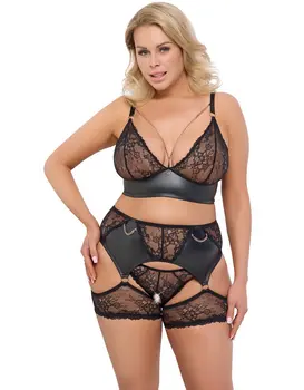 סט הלבשה תחתונה חזייה, תחתונים ללא מפשעה וחגורת ביריות עם ביריות | Bra Set 3 |