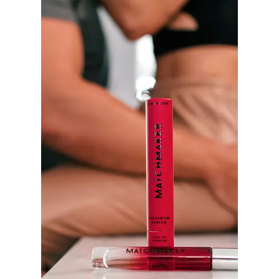 בושם לאישה בעל פירומונים לפיתוי גברים 10ml, Red Diamond, EYE OF LOVE, 2 image