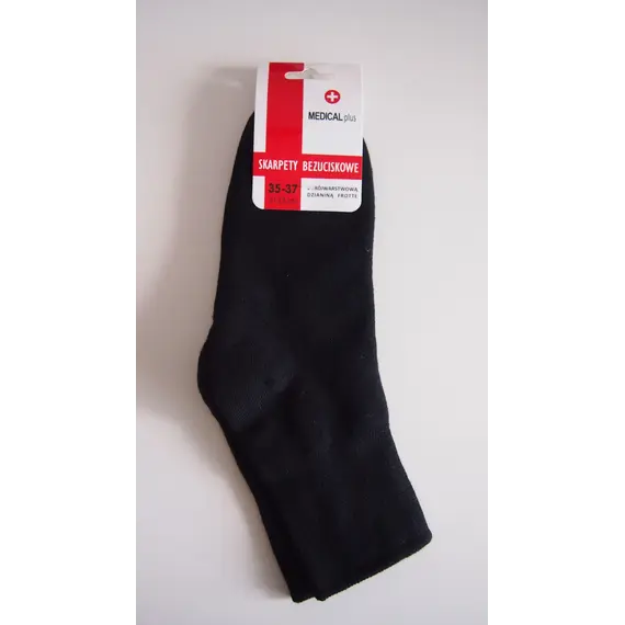 כף הרגל משתמשת בבד סרוג מגבת תלת שכבתי,
המגן מפני שחיקה, מגביר את עמידות השחיקה ונותן תחושת חמימות המהווה נוחות לרגליים עם הפרעות במחזור הדם.