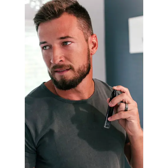 בושם לאישה בעל פירומונים לפיתוי גברים