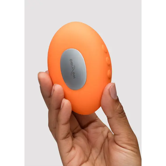 ויברטור - מסג'ר עם טכנולוגיית חימום וקירור לגירוי חיצוני | TEMP | WE VIBE, כתום, צבע: כתום, 9 image